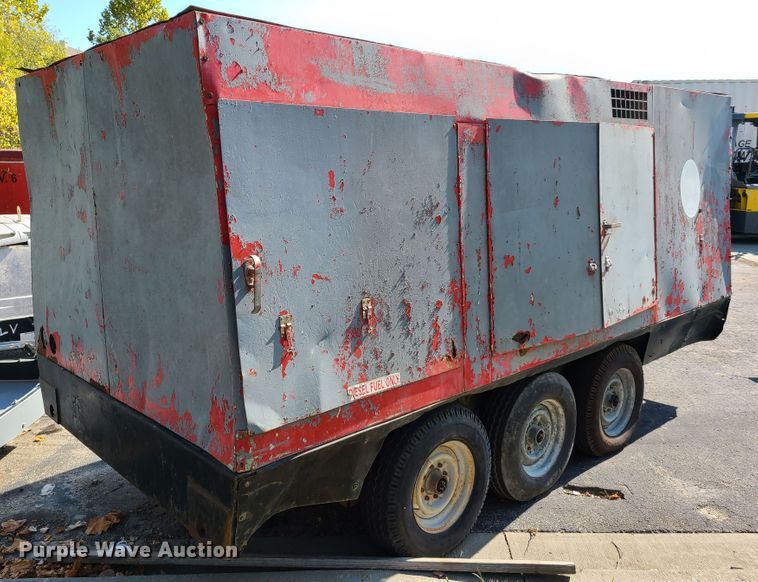 image for item DY9965 Sullair 900XHDTQCA  air compressor