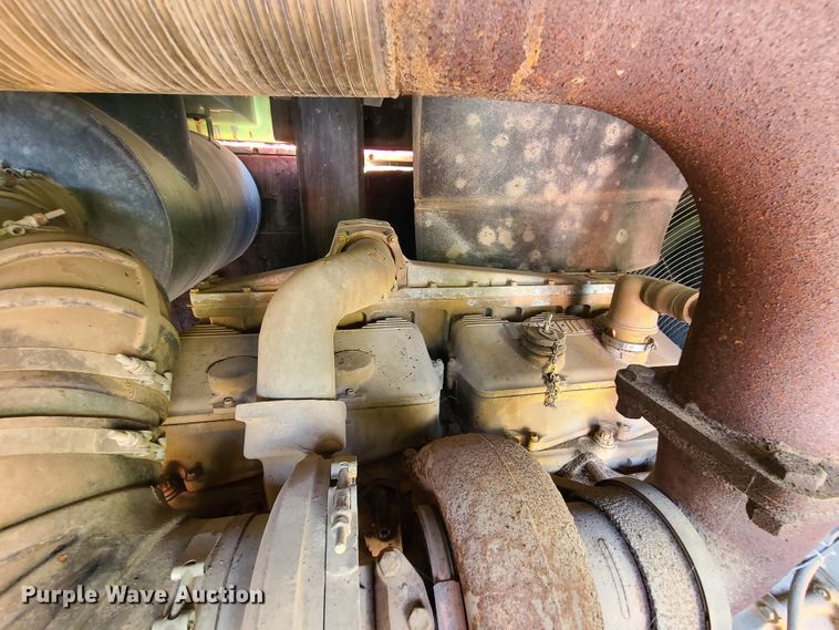 image for item DY9965 Sullair 900XHDTQCA  air compressor