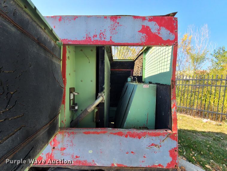 image for item DY9965 Sullair 900XHDTQCA  air compressor