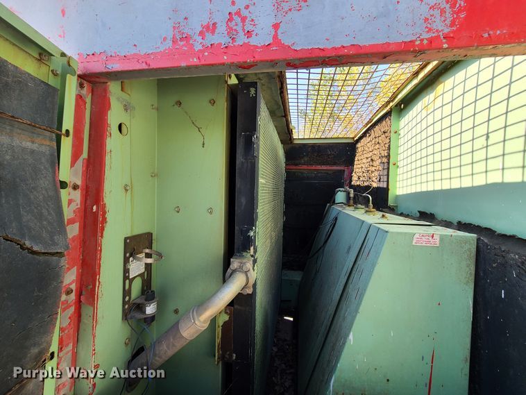 image for item DY9965 Sullair 900XHDTQCA  air compressor