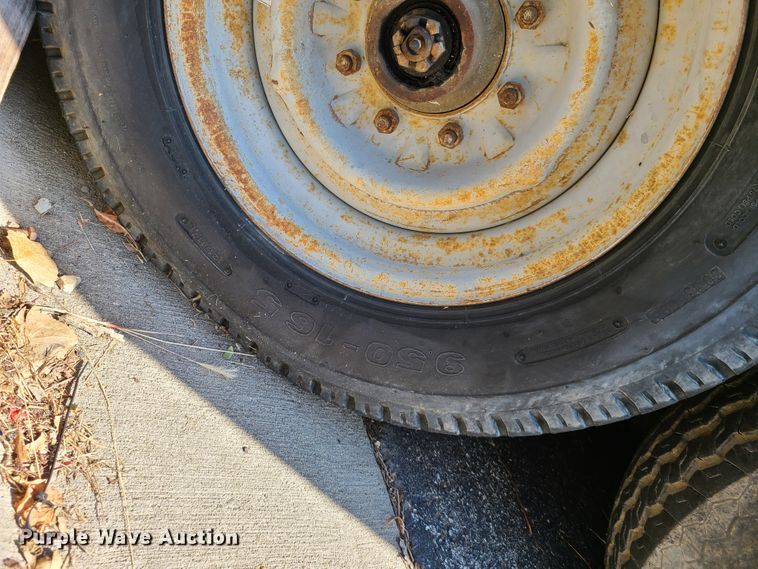 image for item DY9965 Sullair 900XHDTQCA  air compressor