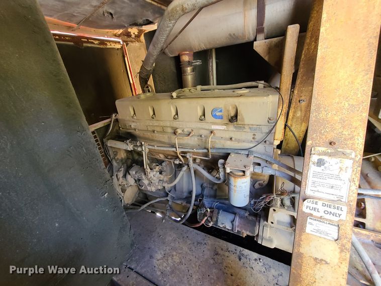 image for item DY9966 Ingersoll Rand  air compressor