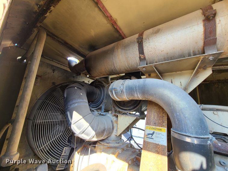 image for item DY9966 Ingersoll Rand  air compressor