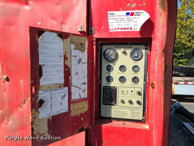 image for item DY9966 Ingersoll Rand  air compressor