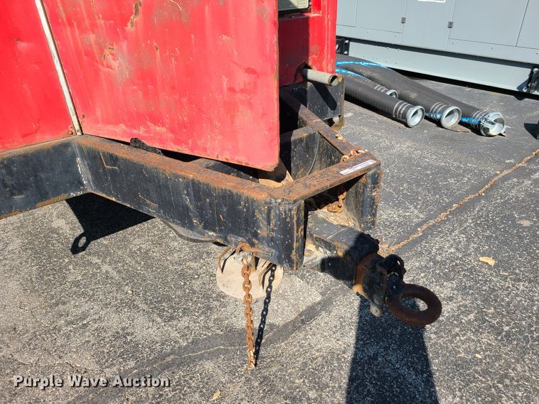 image for item DY9966 Ingersoll Rand  air compressor