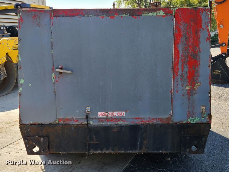 image for item DY9967 Sullair 900H  air compressor