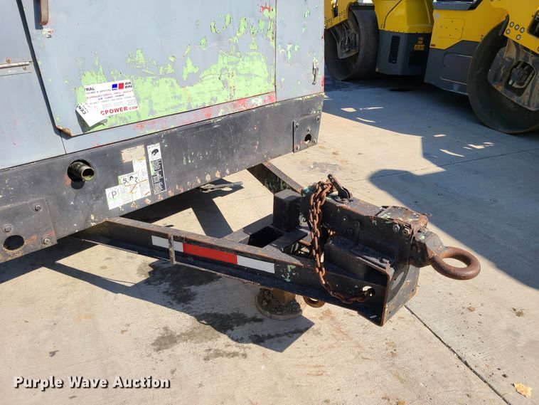 image for item DY9967 Sullair 900H  air compressor