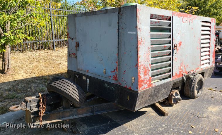 image for item DY9968 Sullair 900DT0CA  air compressor