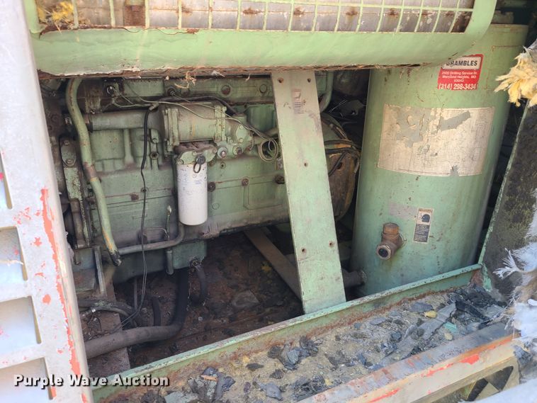 image for item DY9968 Sullair 900DT0CA  air compressor