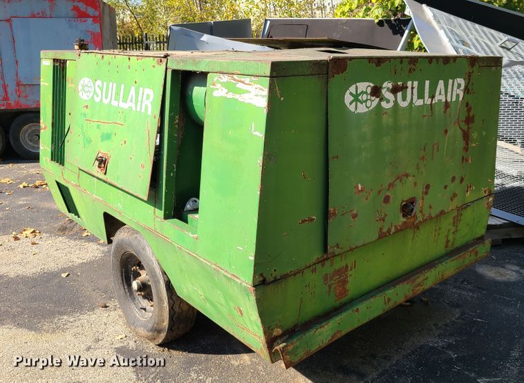 image for item DY9969 Sullair 375Q  air compressor