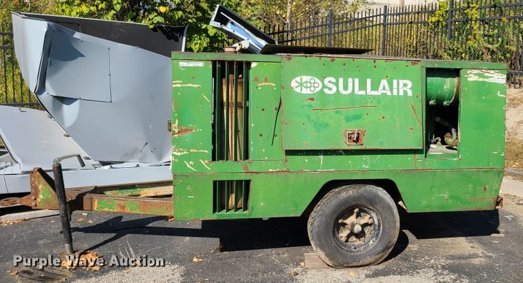 image for item DY9969 Sullair 375Q  air compressor