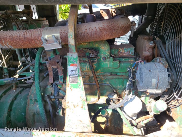 image for item DY9969 Sullair 375Q  air compressor