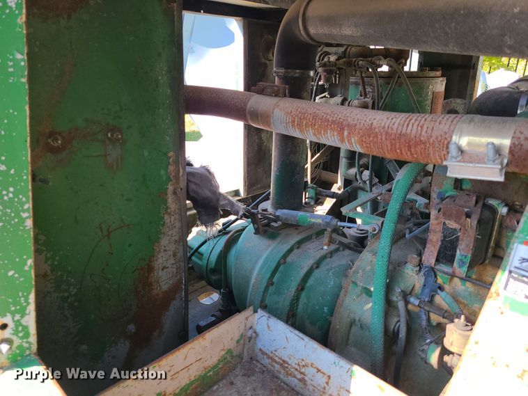 image for item DY9969 Sullair 375Q  air compressor