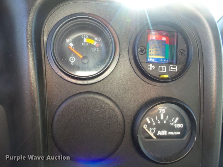 image for item EF9669 2009 Chevrolet C4500  truck cab and chassis