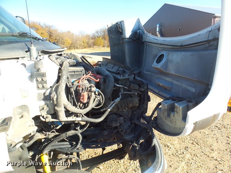 image for item EF9669 2009 Chevrolet C4500  truck cab and chassis