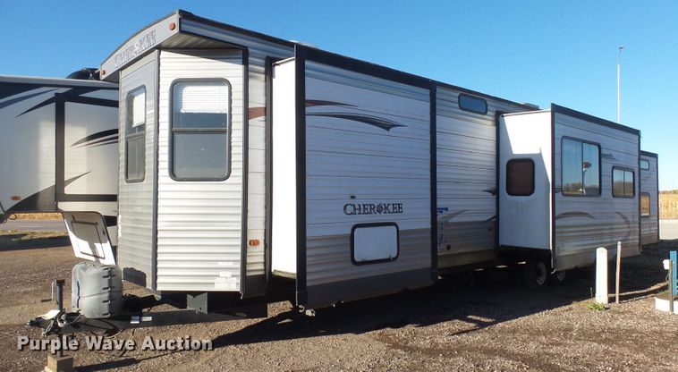 image for item EF9677 2013 Forest River Cherokee  camper