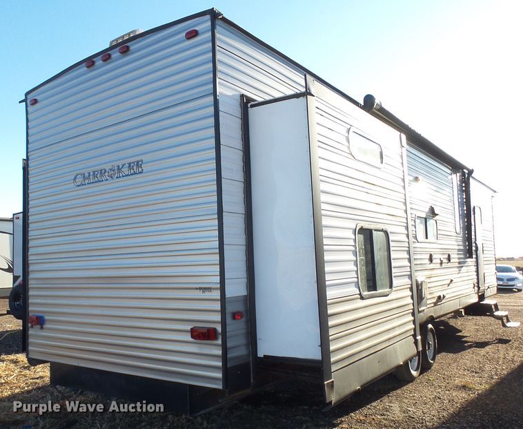 image for item EF9677 2013 Forest River Cherokee  camper