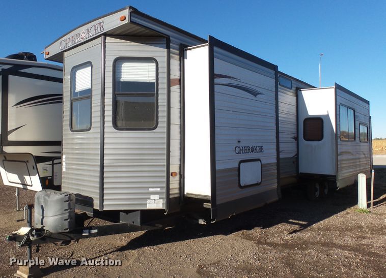 image for item EF9677 2013 Forest River Cherokee  camper