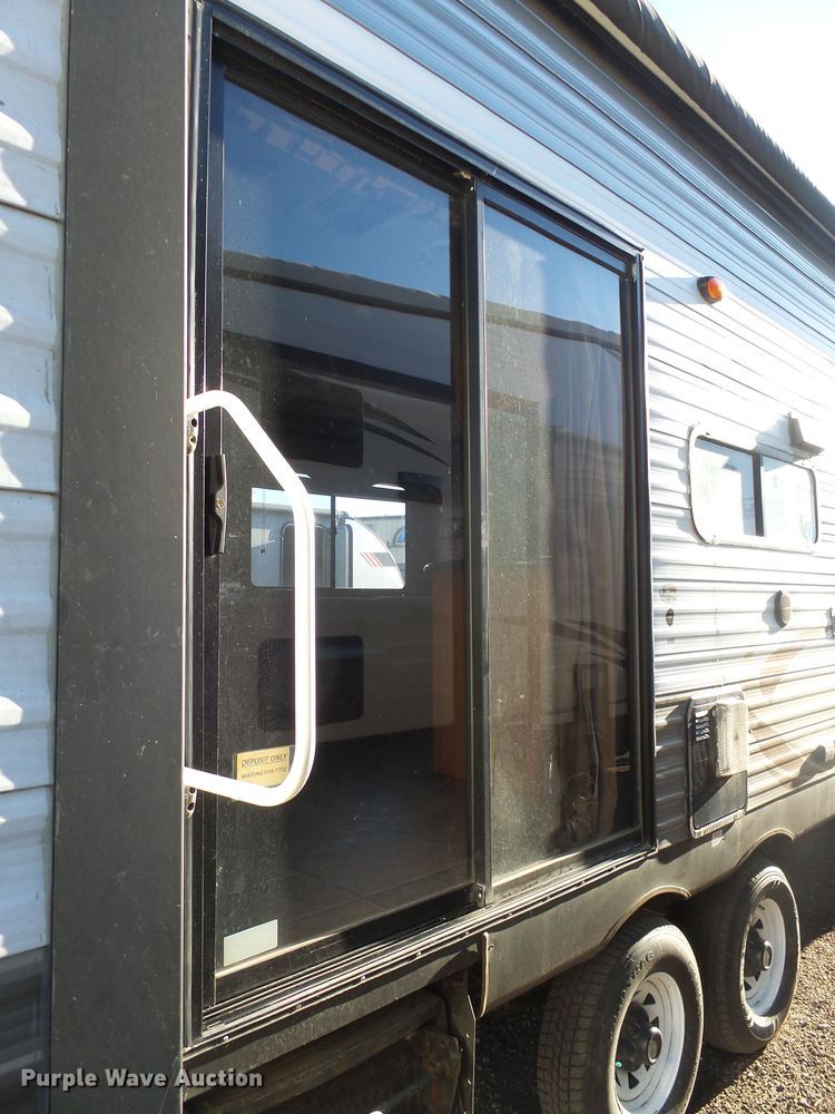 image for item EF9677 2013 Forest River Cherokee  camper