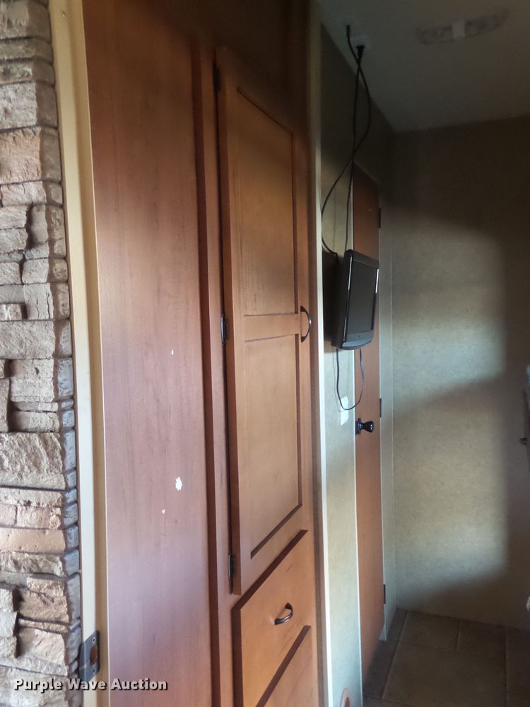 image for item EF9677 2013 Forest River Cherokee  camper