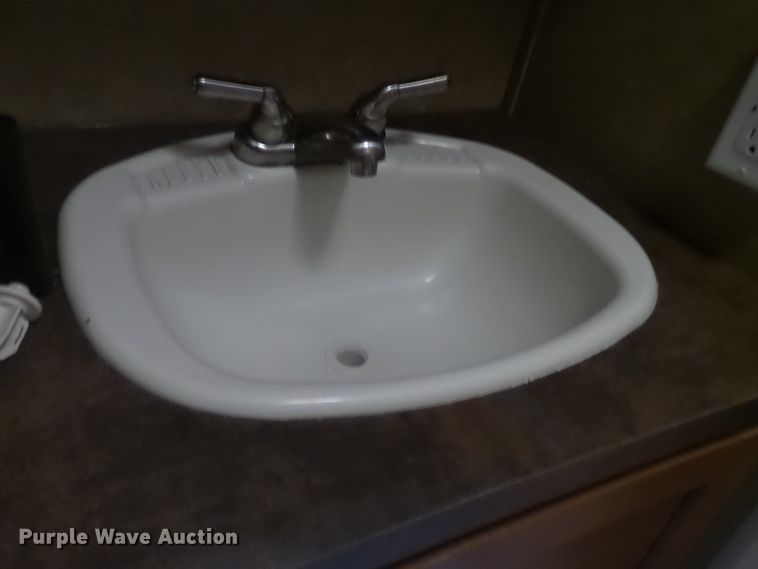 image for item EF9677 2013 Forest River Cherokee  camper