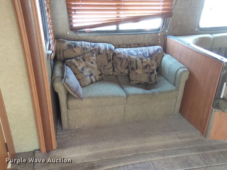 image for item EF9677 2013 Forest River Cherokee  camper