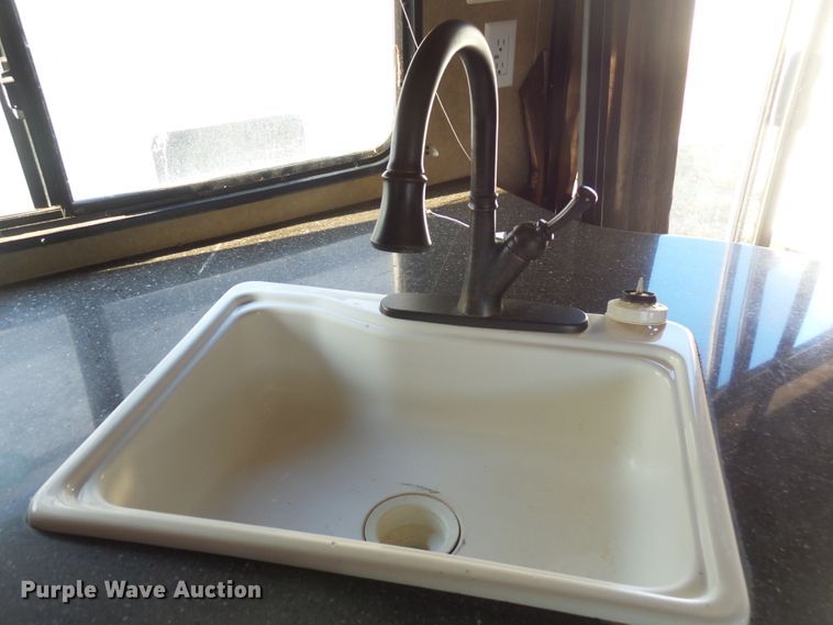 image for item EF9677 2013 Forest River Cherokee  camper