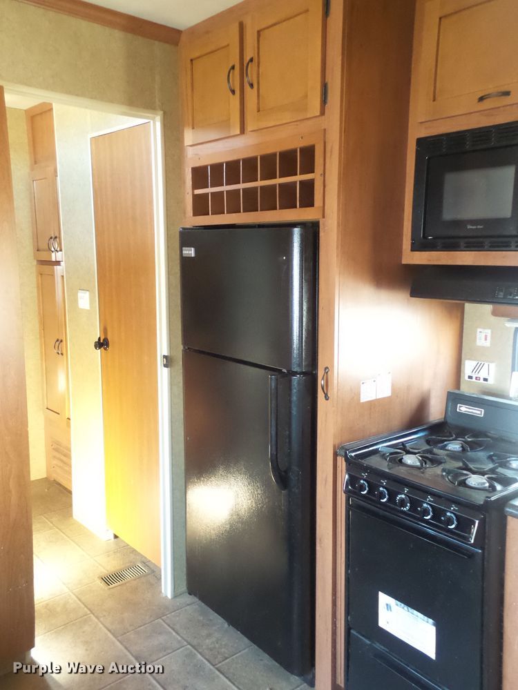 image for item EF9677 2013 Forest River Cherokee  camper