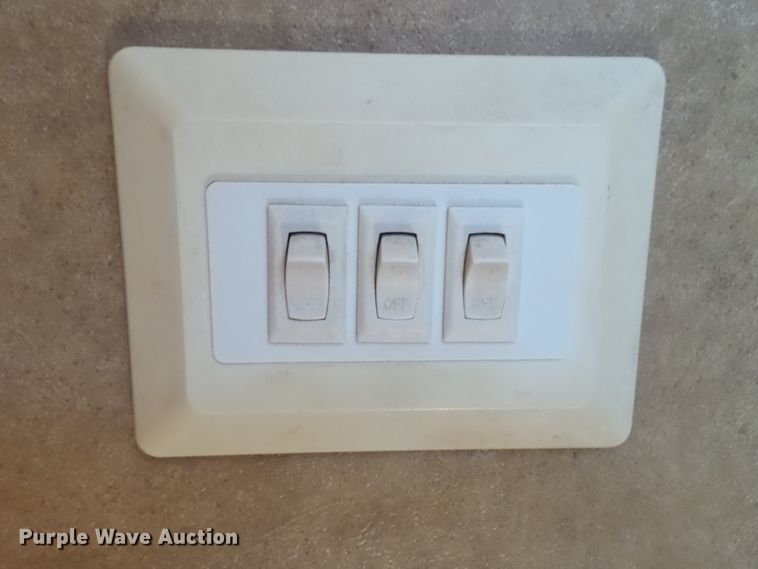 image for item EF9677 2013 Forest River Cherokee  camper