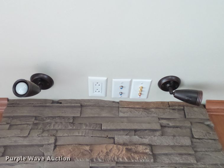 image for item EF9677 2013 Forest River Cherokee  camper