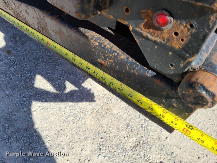 image for item EL9509 2001 International 4700  flatbed truck