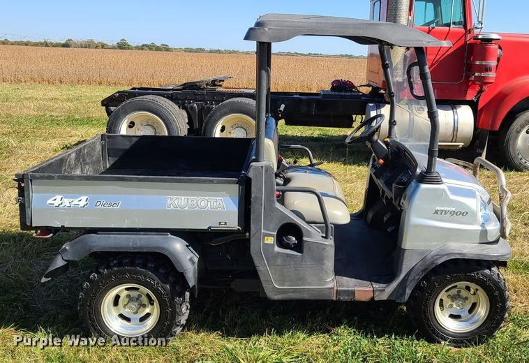 image for item EL9511 Kubota RTV900  utility vehicle