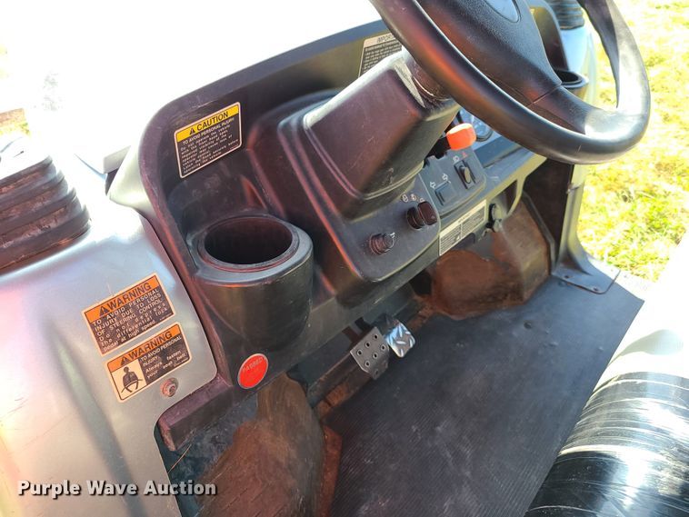 image for item EL9511 Kubota RTV900  utility vehicle