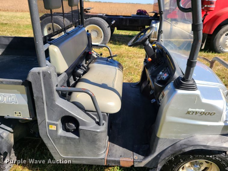 image for item EL9511 Kubota RTV900  utility vehicle