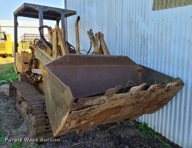image for item EL9514 1972 Case 450  track loader