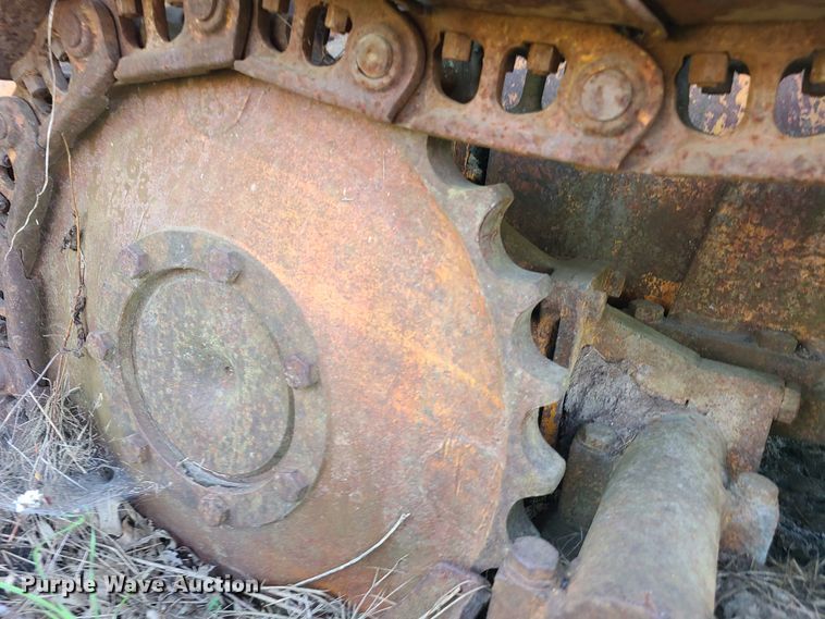 image for item EL9514 1972 Case 450  track loader