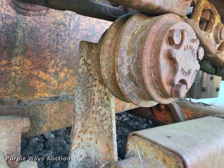 image for item EL9514 1972 Case 450  track loader