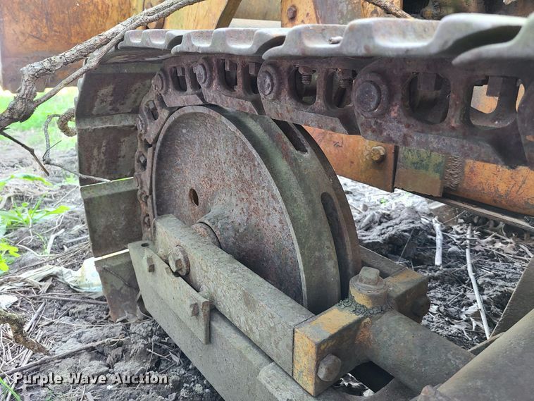 image for item EL9514 1972 Case 450  track loader