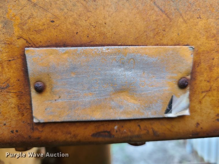 image for item EL9514 1972 Case 450  track loader