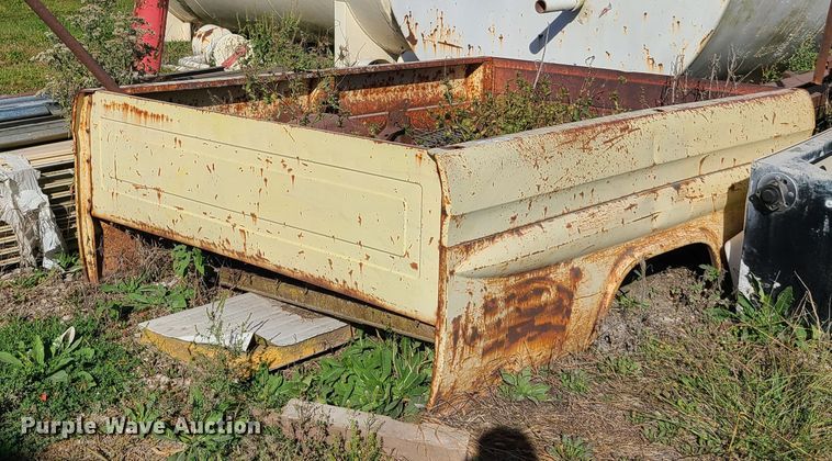 image for item EL9516 1959 GMC pickup truck bed