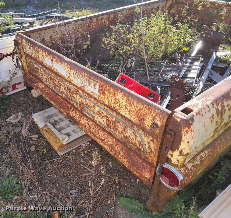 image for item EL9516 1959 GMC pickup truck bed