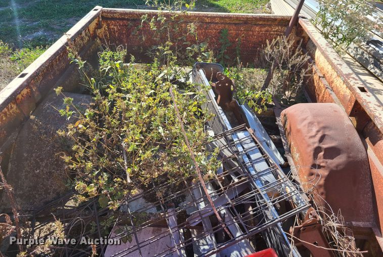 image for item EL9516 1959 GMC pickup truck bed