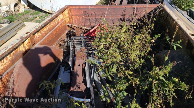 image for item EL9516 1959 GMC pickup truck bed