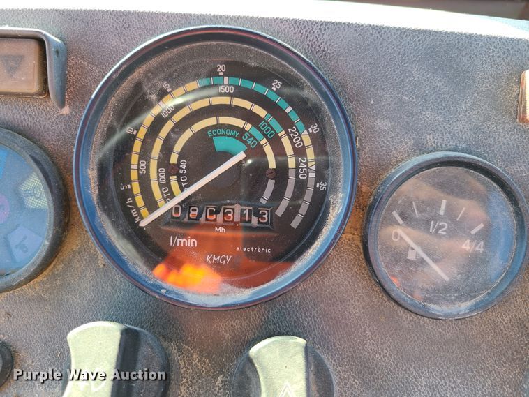 image for item EL9518 Zetor 6320  tractor