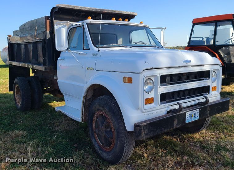 image for item EL9519 1972 Chevrolet C50  dump truck