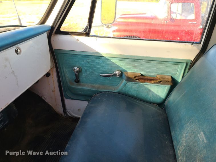 image for item EL9519 1972 Chevrolet C50  dump truck