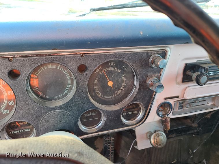 image for item EL9519 1972 Chevrolet C50  dump truck