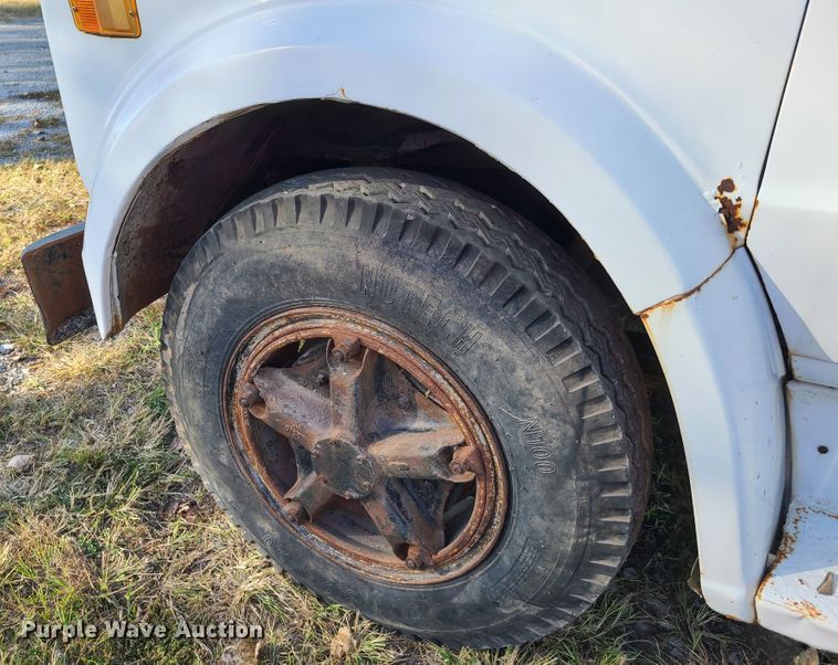 image for item EL9519 1972 Chevrolet C50  dump truck