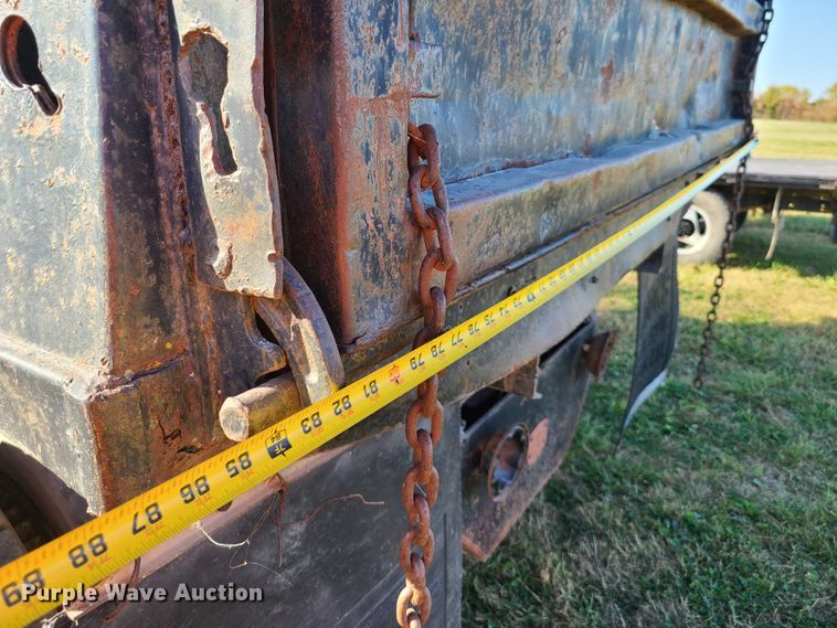 image for item EL9519 1972 Chevrolet C50  dump truck