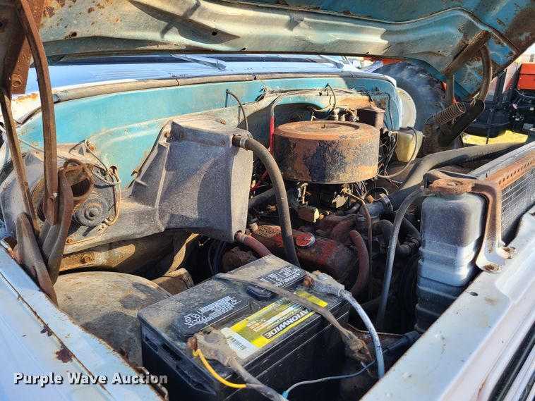 image for item EL9519 1972 Chevrolet C50  dump truck